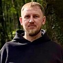Макс, 32 года