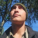 Михаил, 32 года