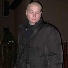 Фотография мужчины Артем, 19 лет из г. Минск