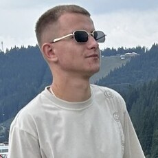 Фотография мужчины Oleksandr, 22 года из г. Варшава