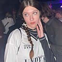 Виктория, 18 лет
