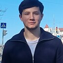 Акрам, 20 лет
