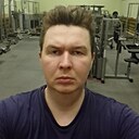 Михаил, 32 года