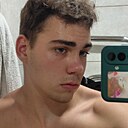 Дамир, 18 лет