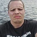Михаил, 32 года