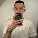 Максим, 18 лет