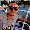 Юрий, 33 года