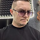 Антон, 23 года