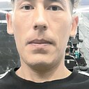 Сакен, 33 года