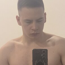 Фотография мужчины Михаил, 19 лет из г. Тюмень