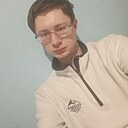 Максим, 23 года