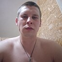 Денис, 24 года