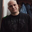 Макс, 42 года