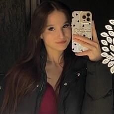 Фотография девушки Алёнка, 19 лет из г. Ереван