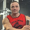 Максим, 42 года