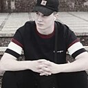 Саша, 25 лет