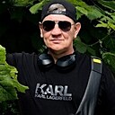 Юрий, 45 лет