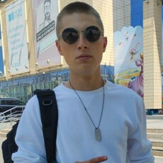 Фотография мужчины Макс, 20 лет из г. Воронеж