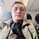 Олмос, 43 года