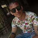 Денис, 32 года