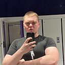 Лев, 19 лет