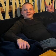 Фотография мужчины Максим, 24 года из г. Саратов