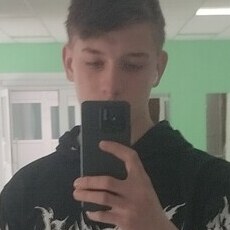 Фотография мужчины Максим, 18 лет из г. Оса