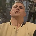 Михаил, 22 года