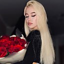Полина, 23 года