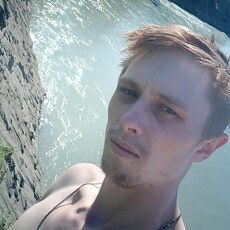 Фотография мужчины Артём, 28 лет из г. Бийск