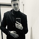 Роман, 32 года