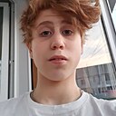 Саша, 18 лет