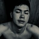 Олжас, 22 года