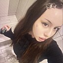 Настя, 24 года
