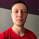 Макс, 24 года