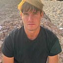 Максим, 23 года