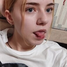 Фотография девушки Сашка, 18 лет из г. Новосибирск