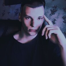 Фотография мужчины Лёша, 18 лет из г. Минск