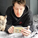 Роман, 33 года