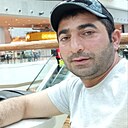 Ройал, 37 лет