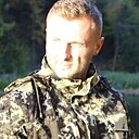 Hunter, 52 года