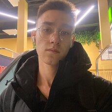 Фотография мужчины Азамат, 18 лет из г. Уфа