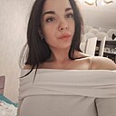 Карина, 18 лет