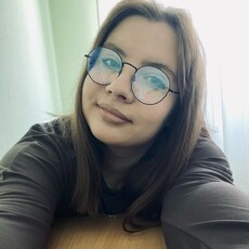 Фотография девушки Ангелина, 19 лет из г. Надым