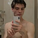 Юра, 22 года