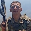 Гусеин, 21 год
