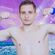 Фотография мужчины Максим, 21 год из г. Санкт-Петербург