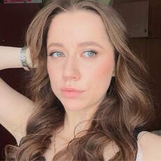 Фотография девушки Юлия, 23 года из г. Санкт-Петербург