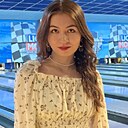 Мехрангиз, 21 год