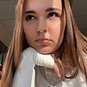 Настя, 24 года